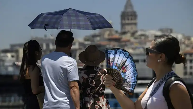 Türkiye'nin Dört Bir Yanında Sağanak Yağış Bekleniyor: Hangi İllerde Etki Edecek?
