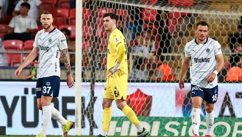 Fenerbahçe'nin Çöküşü: 27 Mayıs 2025 Spor Manşetlerinde Olaylar Zinciri