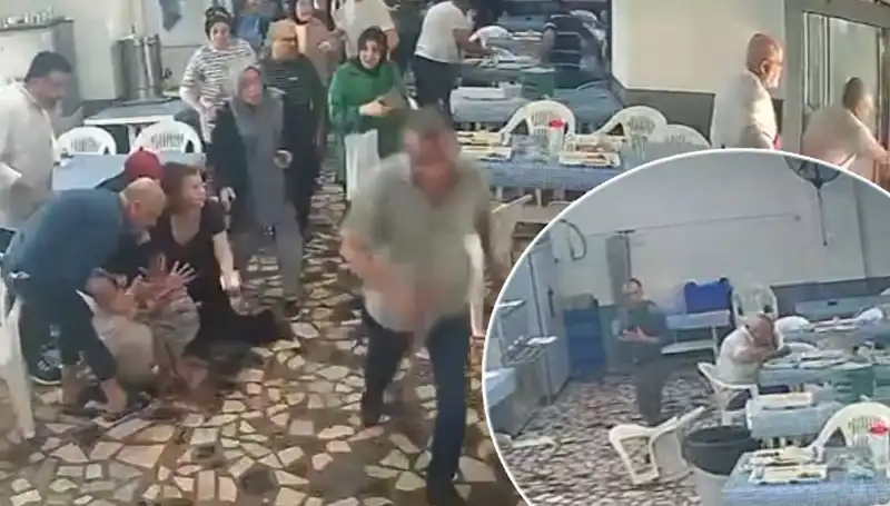 Yemekhanede Deprem Anı: Tek Başına Duran Genç Kızın Hikayesi