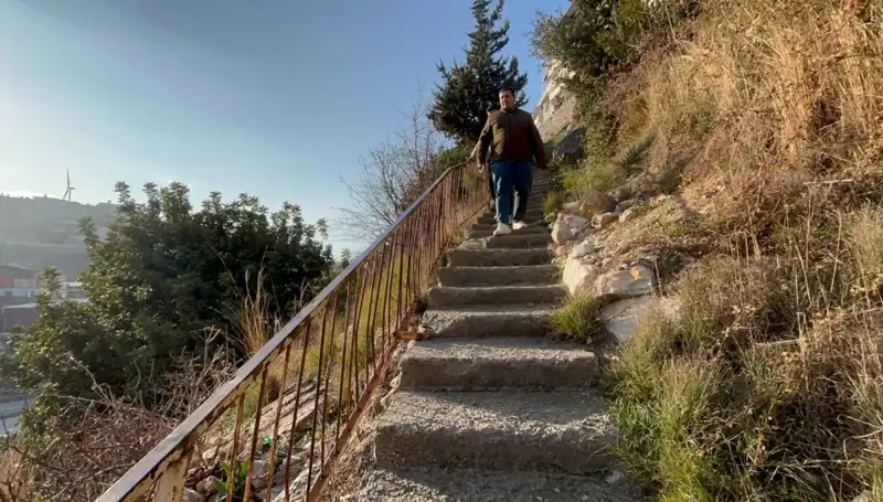 Uçurum Kenarındaki Merdiven: 107 Basamakla Sıkıntı ve Güzelliğin Buluştuğu Nokta