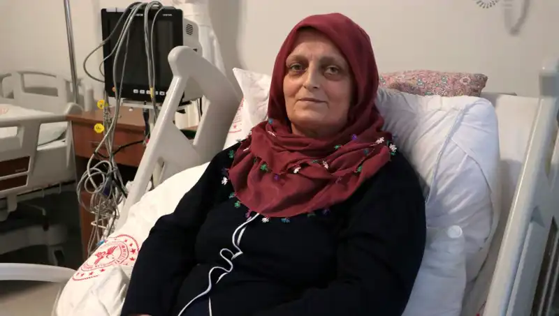 Meme Kanserini Yenen Kadın, Aort Kapağı Ameliyatıyla Hayata Bir Daha Merhaba Dedi