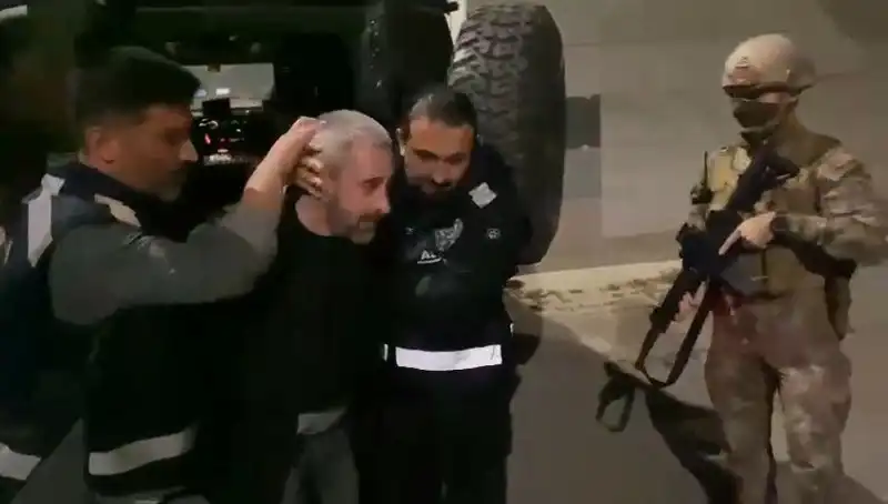 Kardeş Katili Yakalandı: 213 Saatlik Görüntü İnceleme Süreci Ortaya Çıkardı