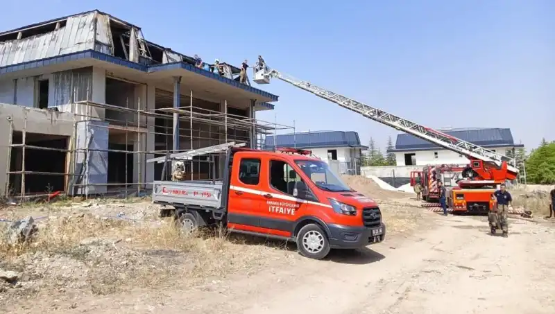 Ankara Gölbaşı'nda Villaları Tehdit Eden Yangın: Detaylar ve Son Gelişmeler