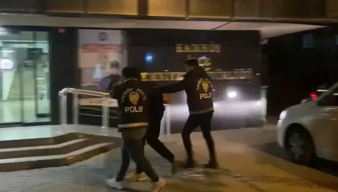 Galatasaray Taraftarına Saldıran Şahsın Yakalanması: Olayın Detayları