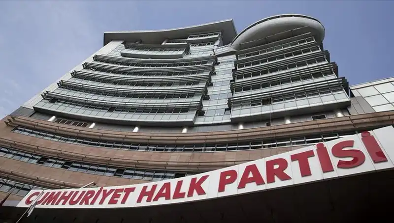 CHP Olağanüstü Kurultayı: Siyasi Gelişmelerin Yüzünü Belirleyecek Toplantı