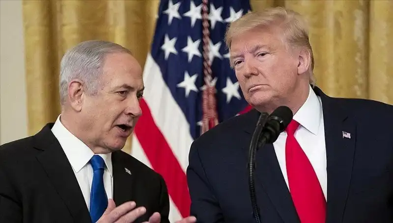 Trump, Netanyahu’yu Savunarak Siyasi Destek Verdi: Savcıların Eylemi Delilik mi?