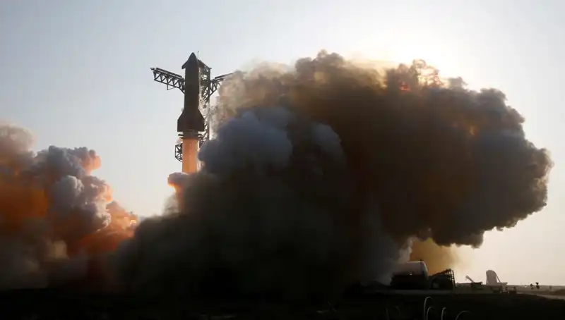 Starship Roketi 9. Testinde Kontrolden Çıktı: Uzay Çağının Yeni Lideri mi Oluyor?