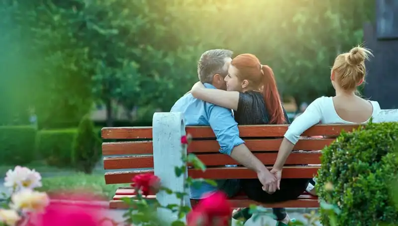 Aldatıldığınızı Gösteren Beş Gizli İşaret! İlişkinizin Gerçek Yüzü Nedir?