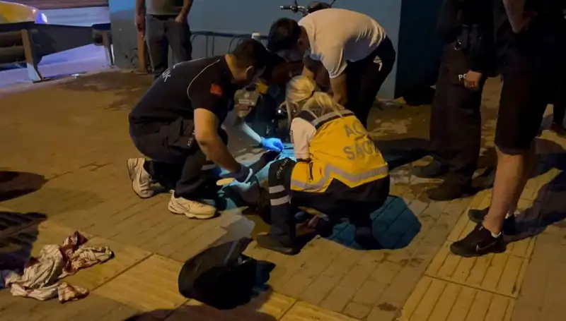 Metro İstasyonunda Dehşet Anları: Yolcular Hayatta Kalma Mücadelesi Verdi