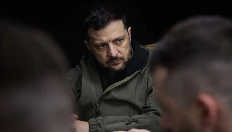 Zelenski'den NATO'ya Sert Mesaj: "Nadir Element Anlaşmasında Yeterince Yer Almıyoruz"
