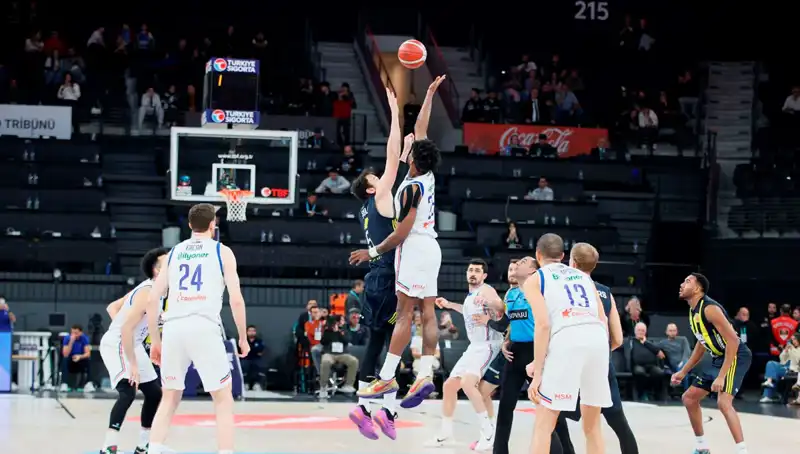 Anadolu Efes ve Panathinaikos: Maç Tarihi ve Saat Detayları!