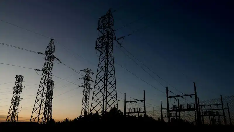 İzmir'de Elektrik Kesintisi: Hangi İlçelerde, Neden ve Ne Zaman?