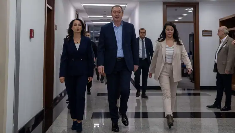 DEM Parti Heyetinin Siyasi Parti Turu: Bugün İki Önemli Görüşme Bekleniyor