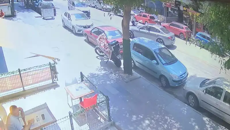 Karşıdan Karşıya Geçerken Araba Çarpması: Şok Edici Kaza ve Sonrası