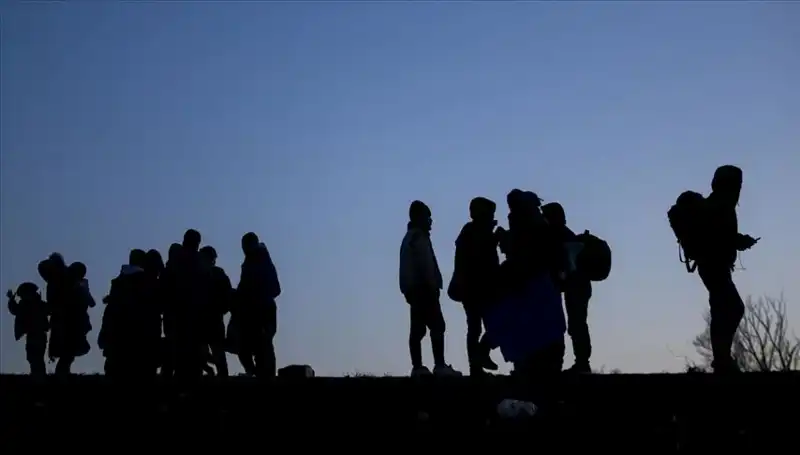 Edirne'de 21 Düzensiz Göçmen Yakalandı: Sınır Güvenliği Artık Daha Mi Güçlü?