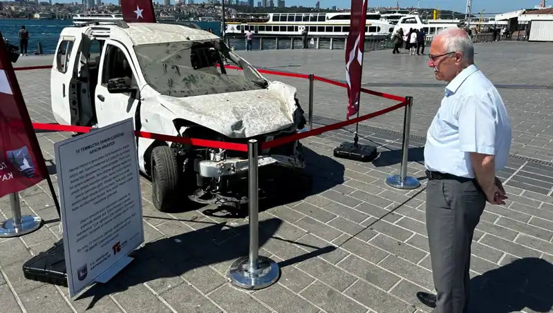 15 Temmuz Darbe Girişimi Anısına Tank Altında Kalan Araçlar Sergileniyor