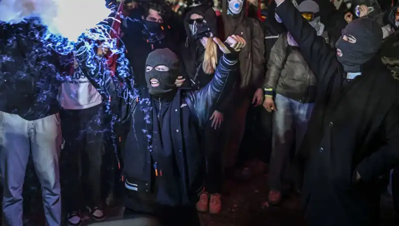 İmamoğlu'na Yönelik İkinci İddianame: 139 Şüpheli ile 3 Yıla Kadar Hapis İstemleri